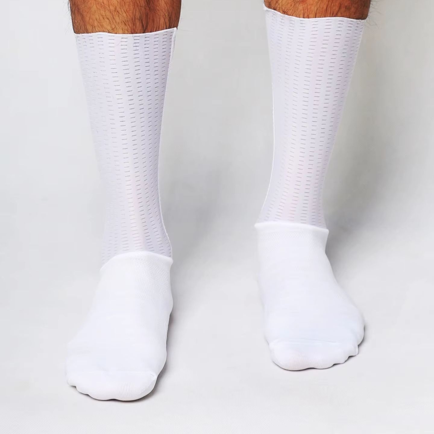 جوارب رياضية احترافية للجنسين، - مراجعة Sports Socks وسعره