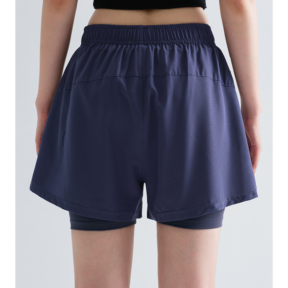 شورت رياضي نسائي للجري واليوجا - مراجعة Running Gear Junior وسعره