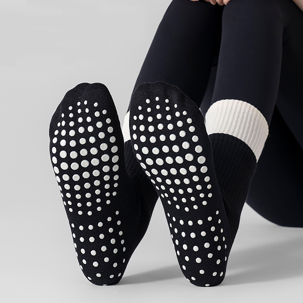 جوارب يوغا احترافية مزدوجة الط - مراجعة Sports Socks وسعره